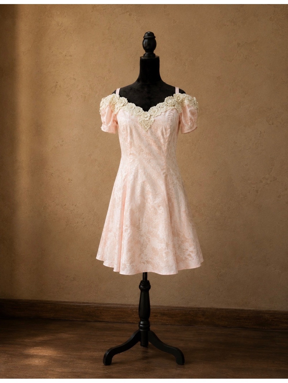 Vintage Roberta Blush Pink Jacquard Dress Off Shoulder Floral USA Women’s 15/16